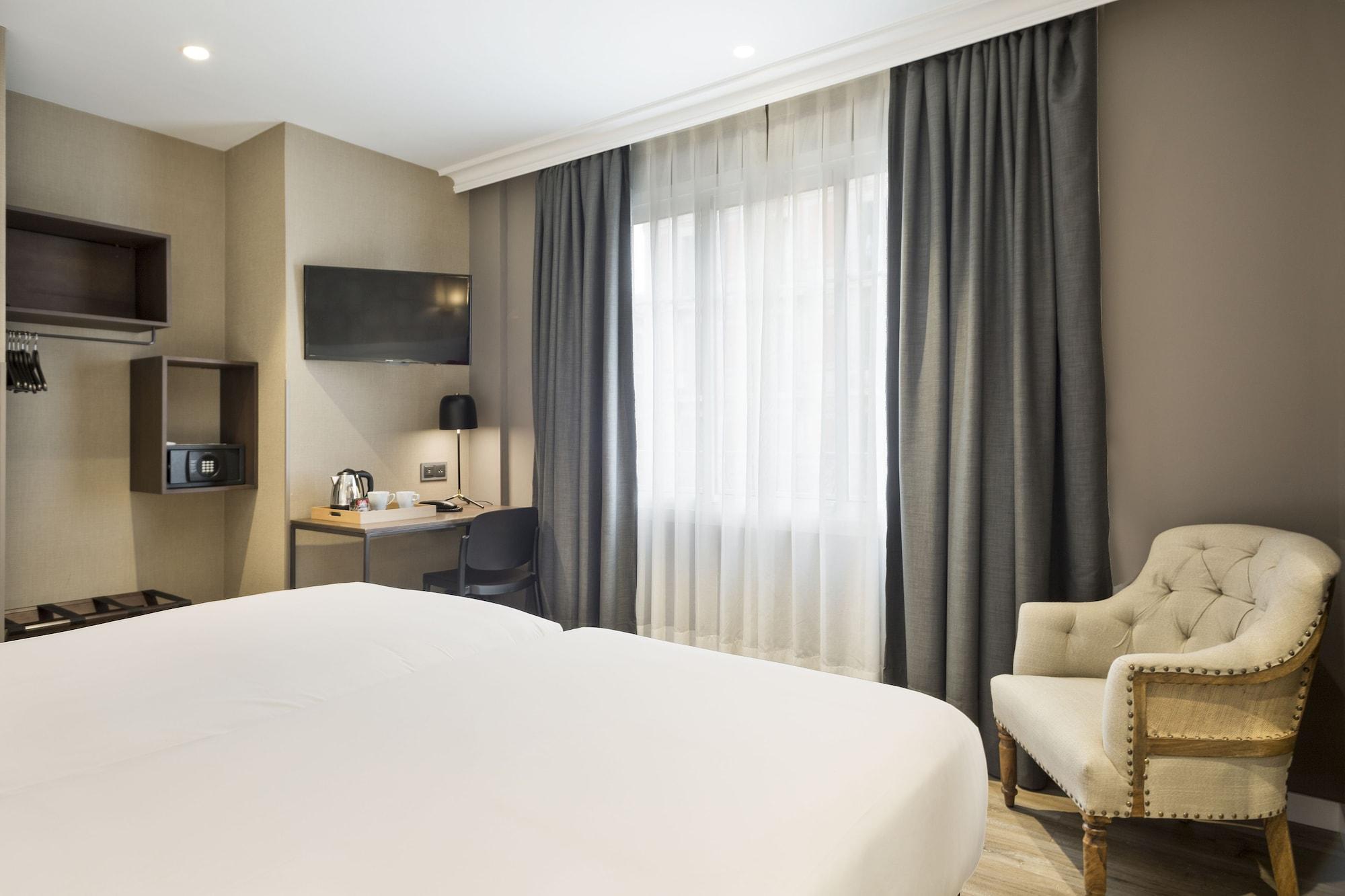 Acta Splendid Barcelona